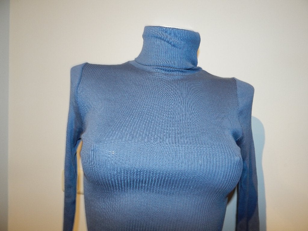 Rosemunde ijs blauw kolletje zijde lange mouwen M, Kleding | Dames, Maat 38/40 (M), Nieuw, Rosemunde, Verzenden
