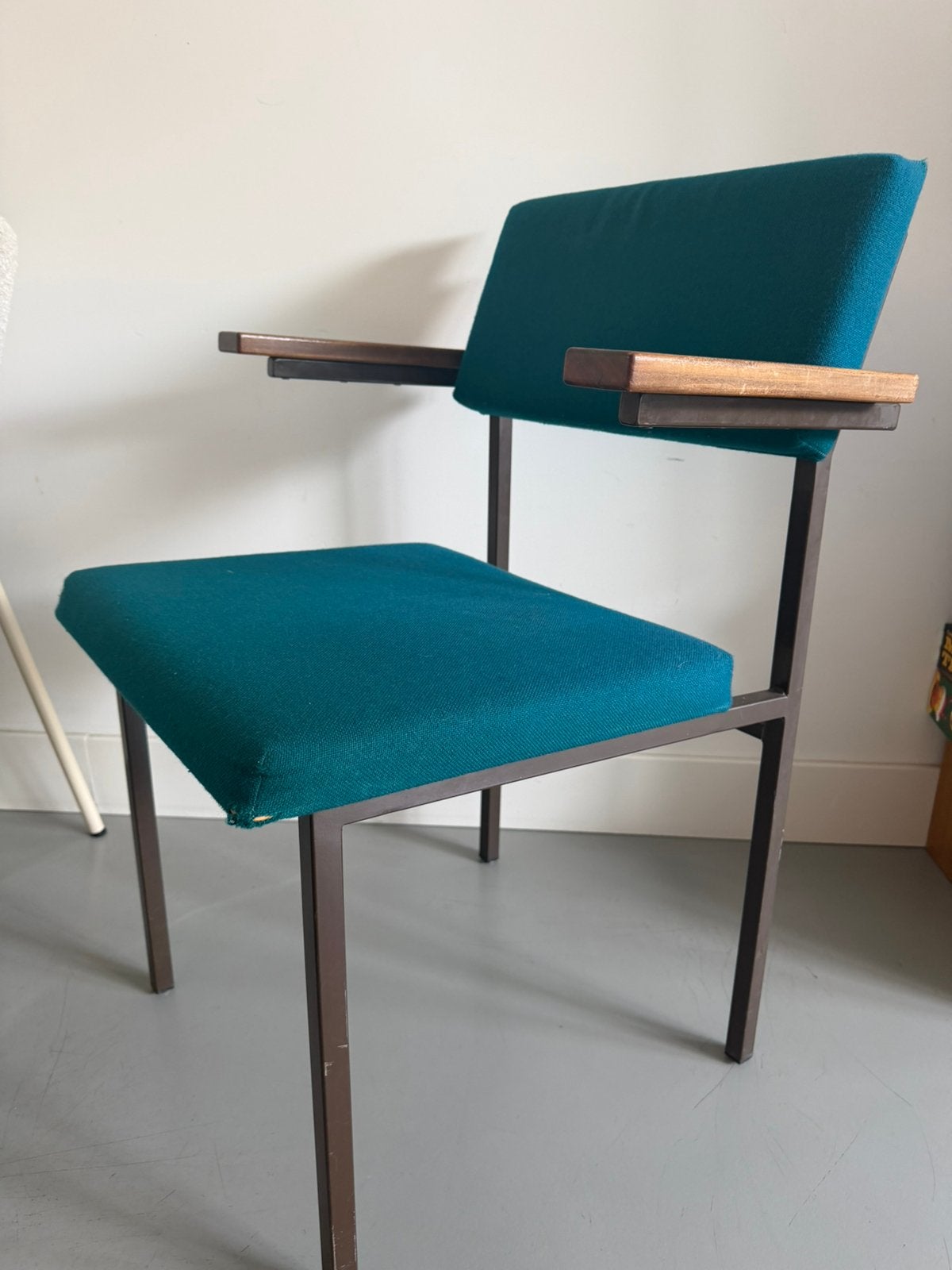 Vintage Spectrum stoel ophalen voor kratje Hertog Jan bier, Huis en Inrichting, Stoelen, Ophalen, Vintage Mart Visser, Gebruikt