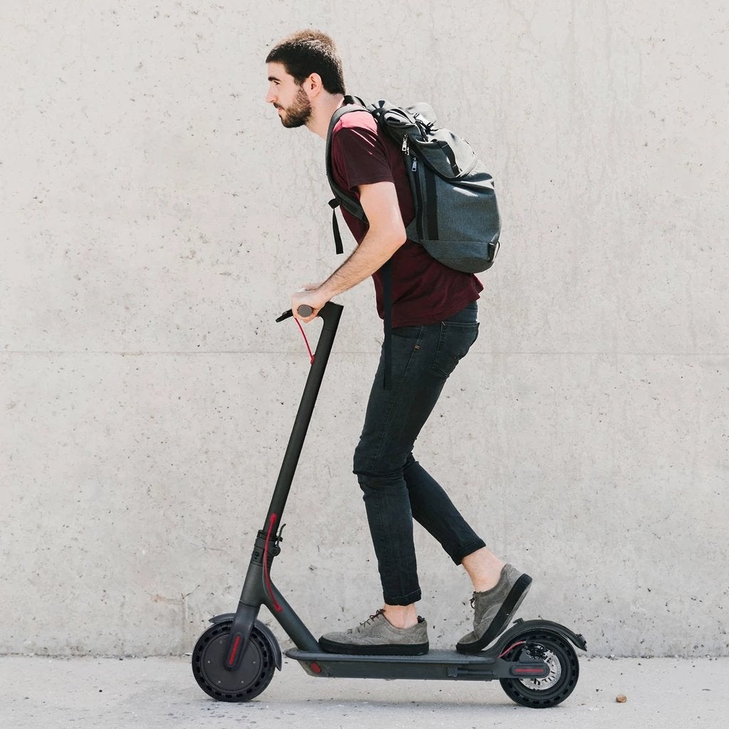Xiaomi Mi Essential Elektrische Step - Zo goed als nieuw, AOVO PRO, Nieuw, Ophalen of Verzenden, Elektrische step (E-scooter)