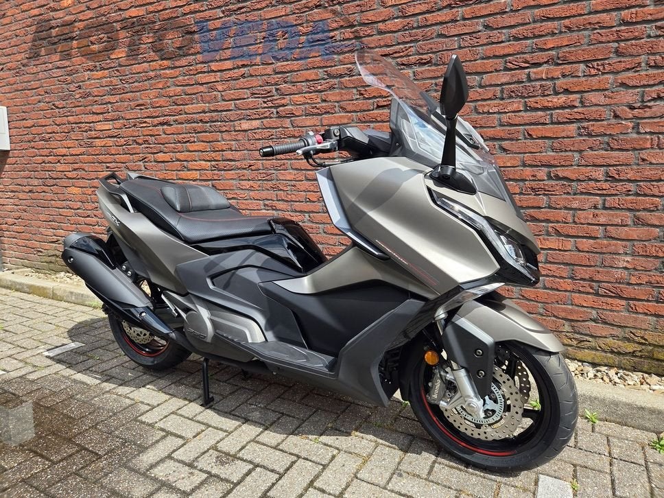 KYMCO AK 550I ABS Premium (2026) 0km € 4300,- korting!!, Kymco, Motorrijbewijs A, Bedrijf, Onbekend