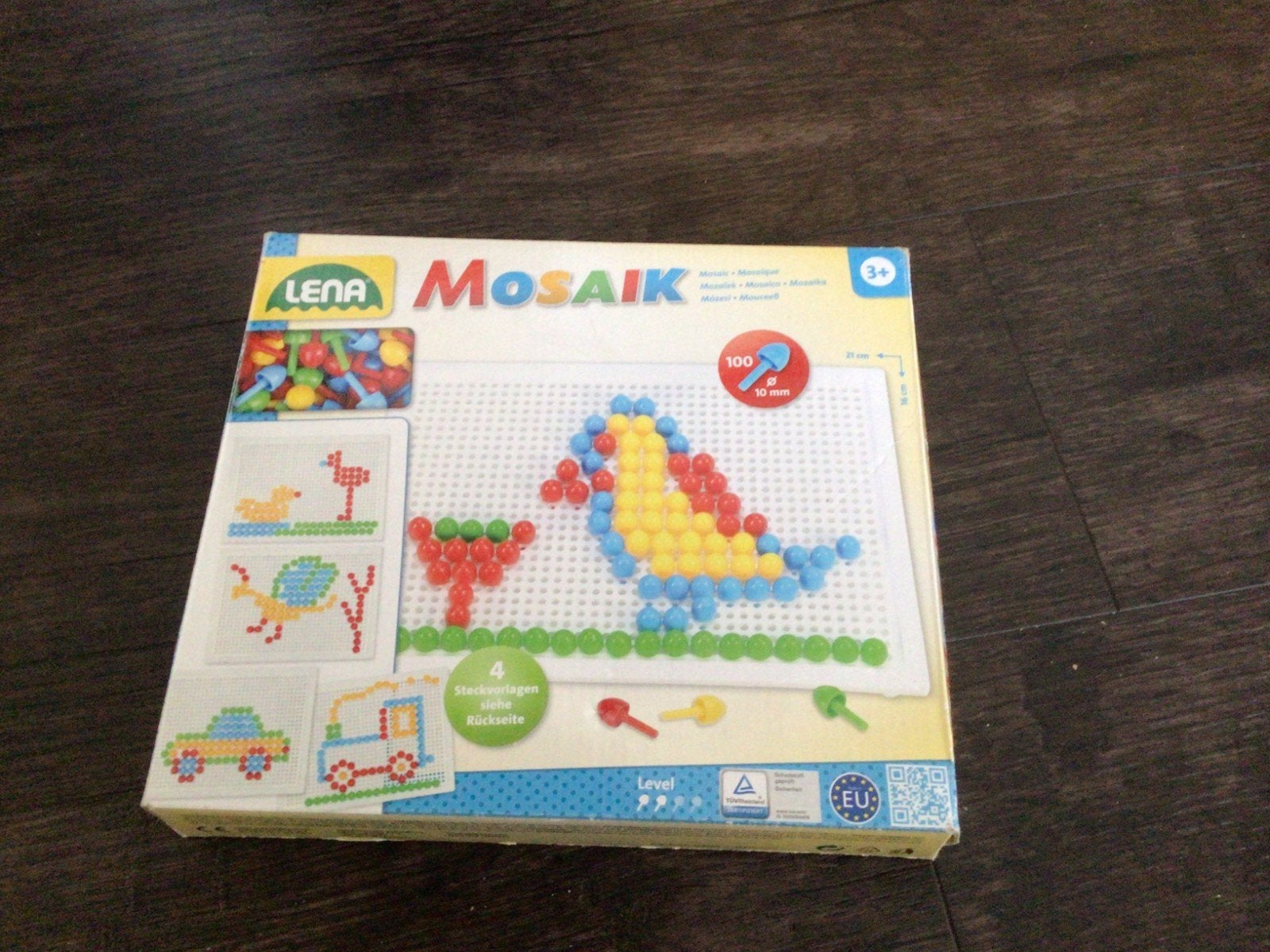 Mosaik - bord met pinnetjes, Ophalen, 10 tot 50 stukjes, Zo goed als nieuw, 2 tot 4 jaar