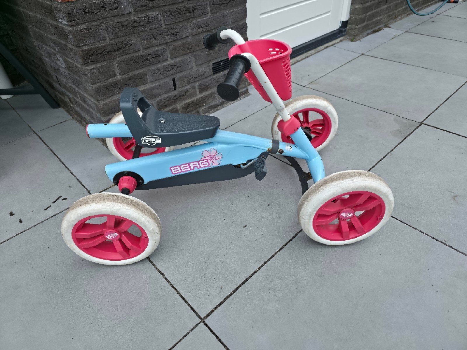 Berg Buzzy bloom Skelter - Nog netjes en veel speelplezier!, Ophalen, Gebruikt, Berg