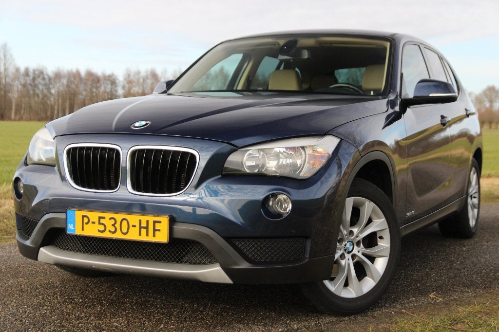 BMW X1 Sdrive 18i,Leder,Navi,Camera,Clima,Cruise,Trekhaak, Auto's, 1995 cc, 4 cilinders, Blauw, Leder