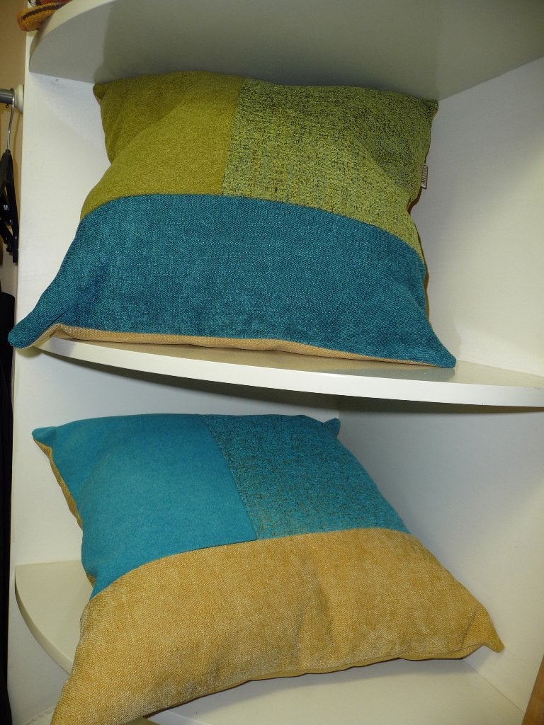 Artivo Set van 2 blauw/gele sierkussens Nieuw, Blauw, Vierkant, Nieuw, Ophalen of Verzenden