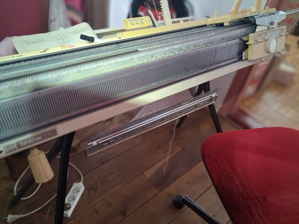 Brother breimachine   KH 860 Kr 850, Ophalen, Gebruikt, Breien, Machine