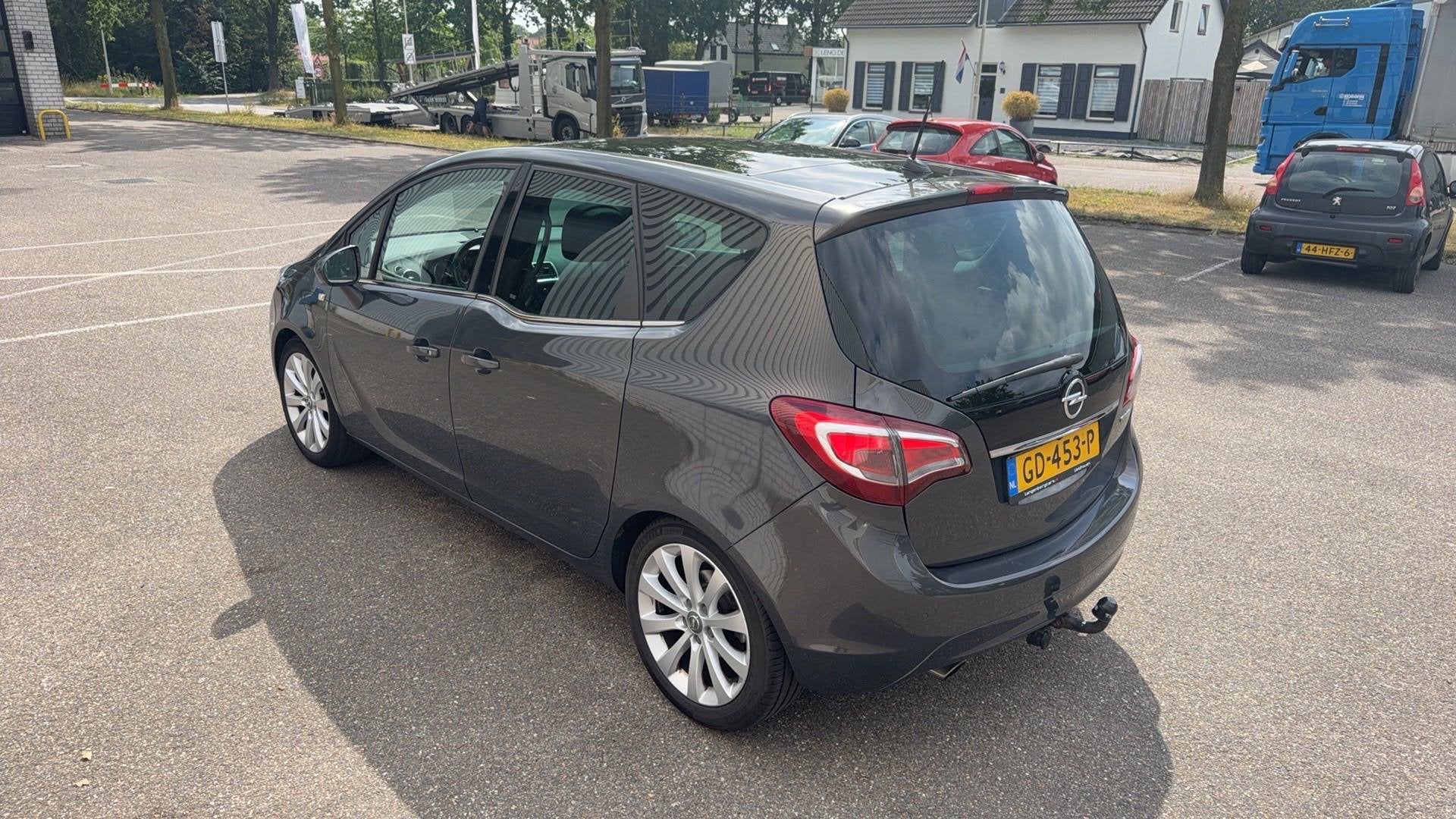 Opel Meriva 1.4 Turbo Automaat Clima Navi Panorama PDC Trekh, Gebruikt, 4 cilinders, Automatische klimaatregeling, 1364 cc