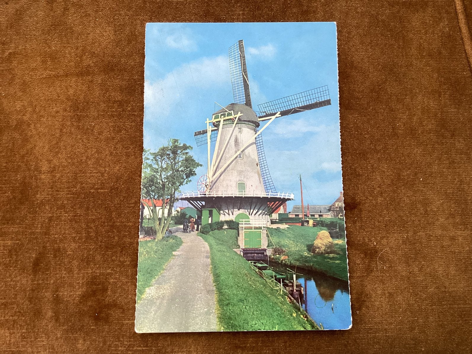 Haastrecht bij Gouda. Mensen, molen, Ophalen of Verzenden, Zuid-Holland