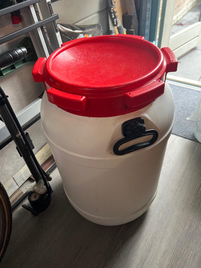 Waterdichte ton, Caravans en Kamperen, Ophalen, Zo goed als nieuw
