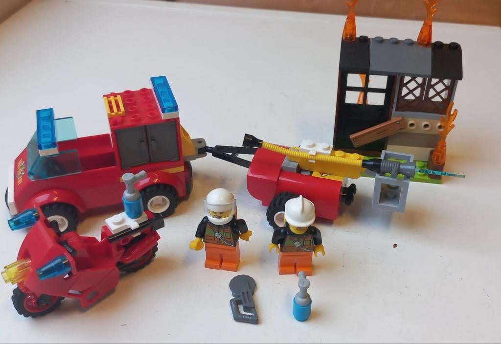 10740 Lego Juniors brandweer, Gebruikt, Lego, Compleet, Ophalen of Verzenden