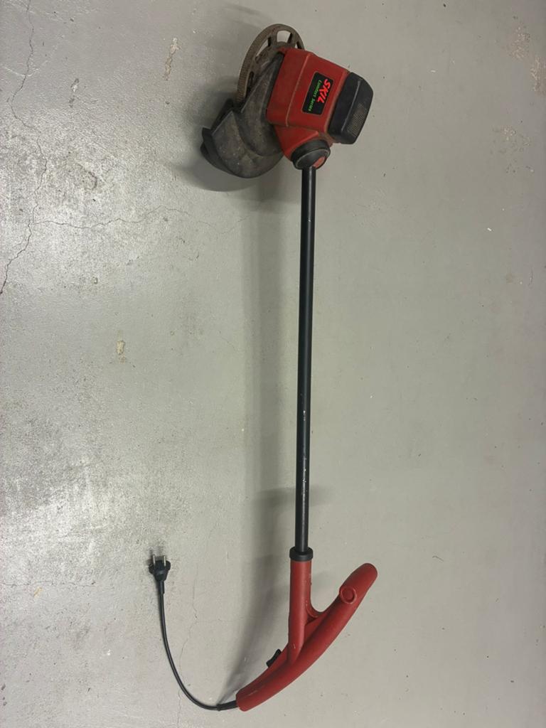 SKIL grastrimmer model 548 uit de Comfort Series, Ophalen, Elektrisch
