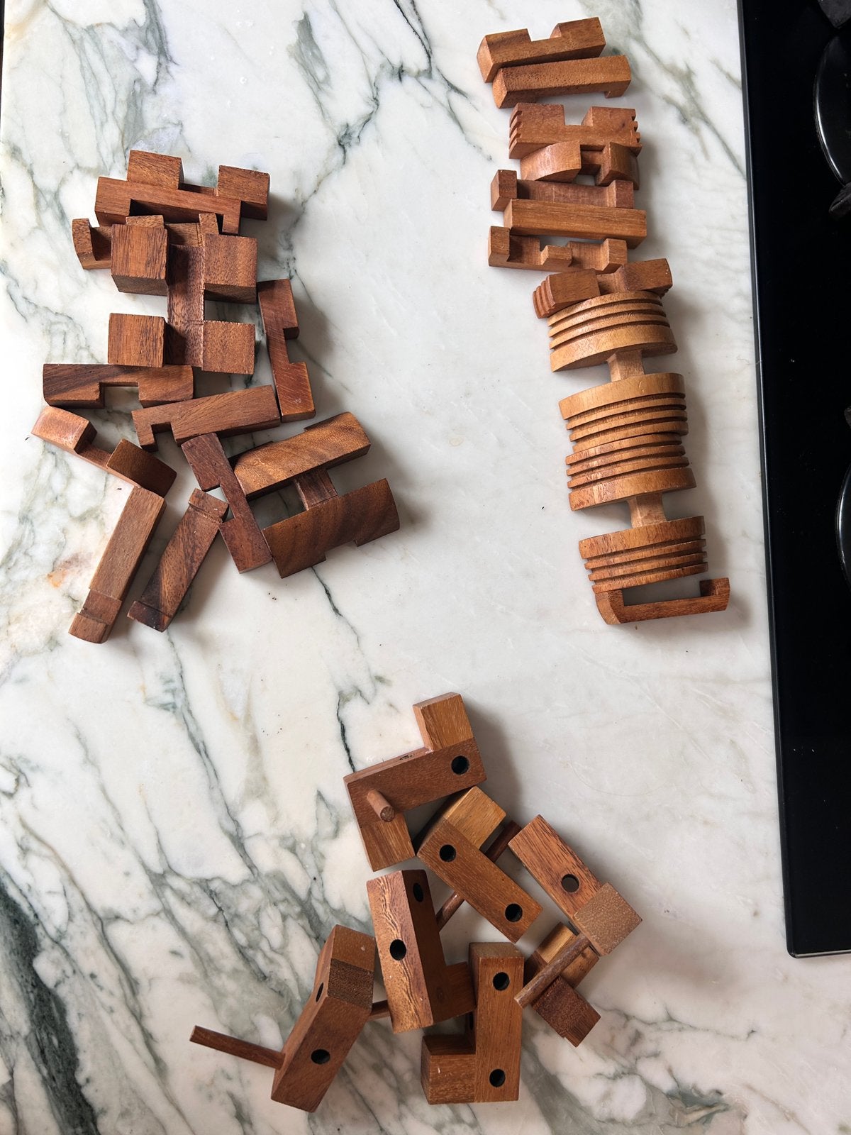 Drie houten puzzels 3D, Ophalen of Verzenden, Zo goed als nieuw