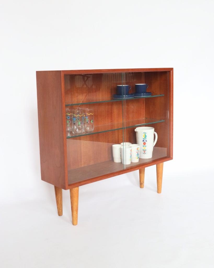 Vintage boekenkast teak vitrinekast meubel retro, Ophalen, Met deur(en), Vintage retro deens design midcentury scandinavisch, Glas