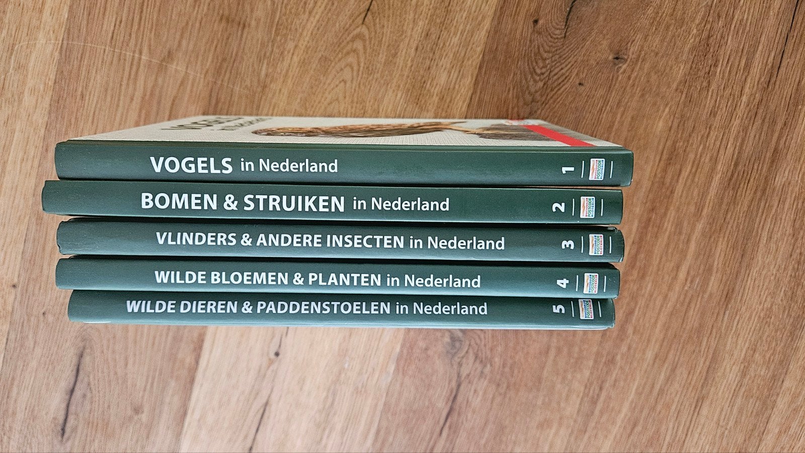 Nationale Postcode Loterij Natuurgidsen (5 delen), Ophalen of Verzenden, Zo goed als nieuw, Natuur algemeen