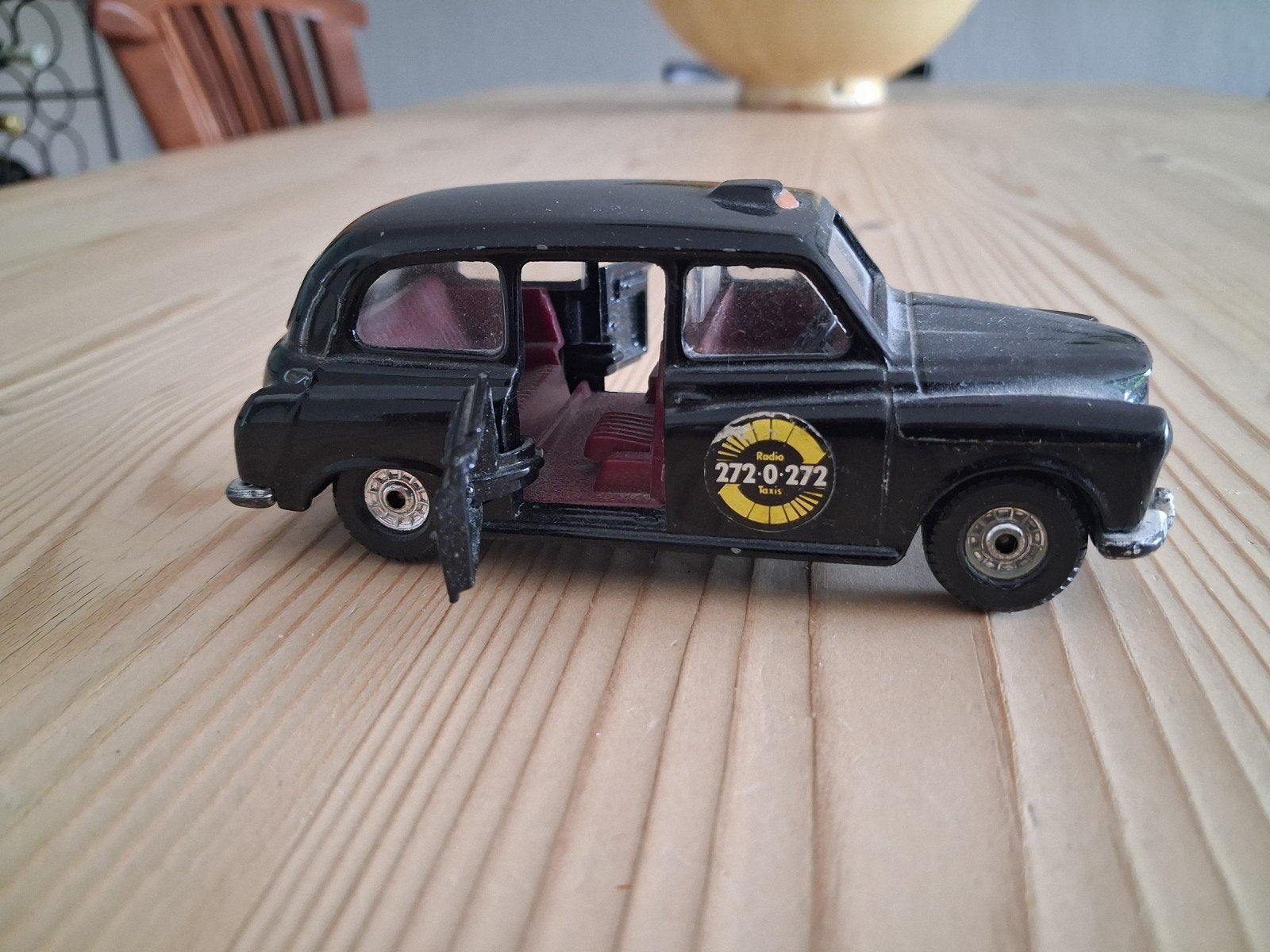 Corgi Toys Austin Taxi, Hobby en Vrije tijd, Modelauto's | 1:24, Ophalen of Verzenden, Gebruikt, Overige merken