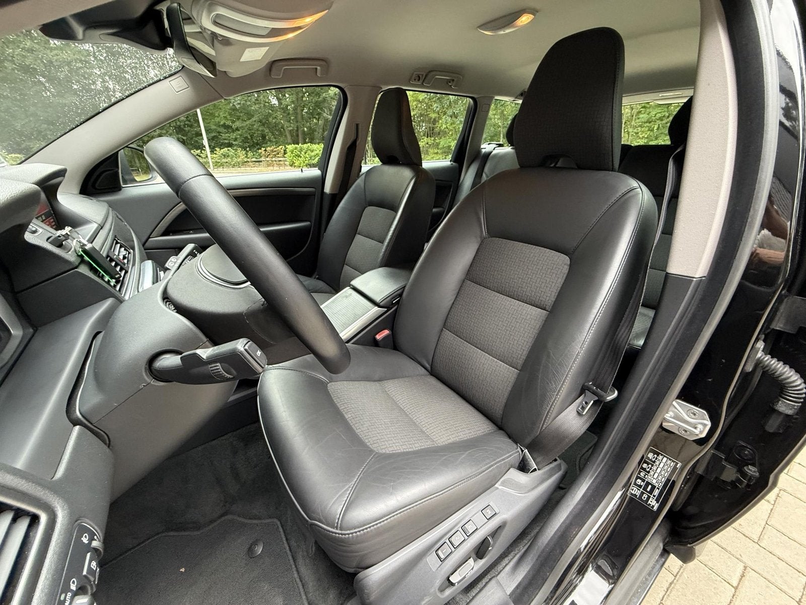 Volvo V70 2.0 D2 Inscription Edition (bj 2016), Auto's, Euro 6, 4 cilinders, 1969 cc, 1570 kg