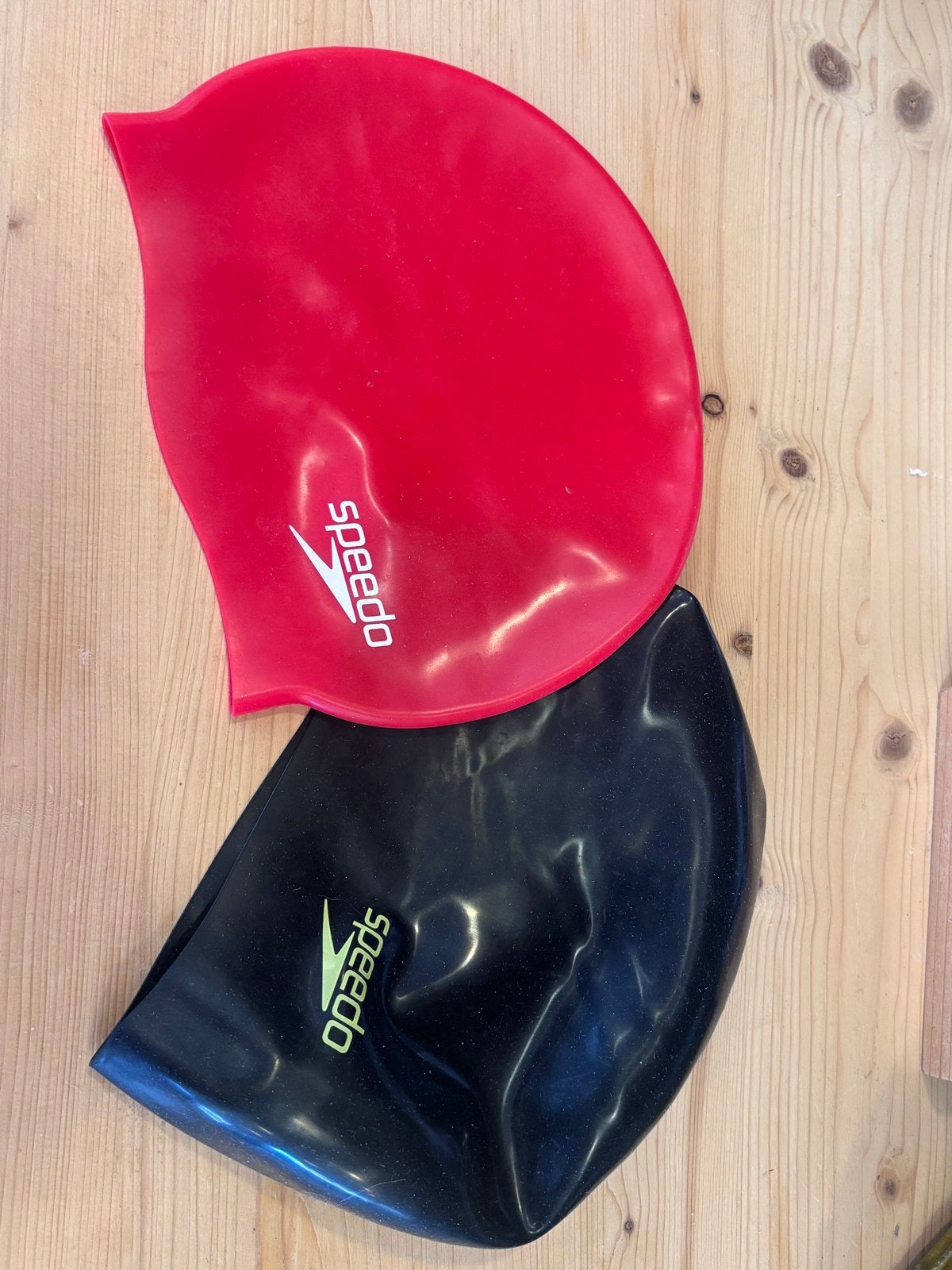 Speedo badmutsen - Rood en Zwart, Ophalen of Verzenden, Nieuw, Rood, Overige typen