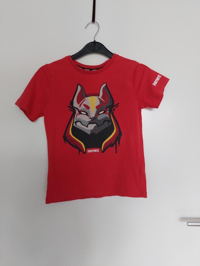 Fortnite t-shirt maat 128 z.g.a.n., Meisje, Zo goed als nieuw, Shirt of Longsleeve, Fortnite