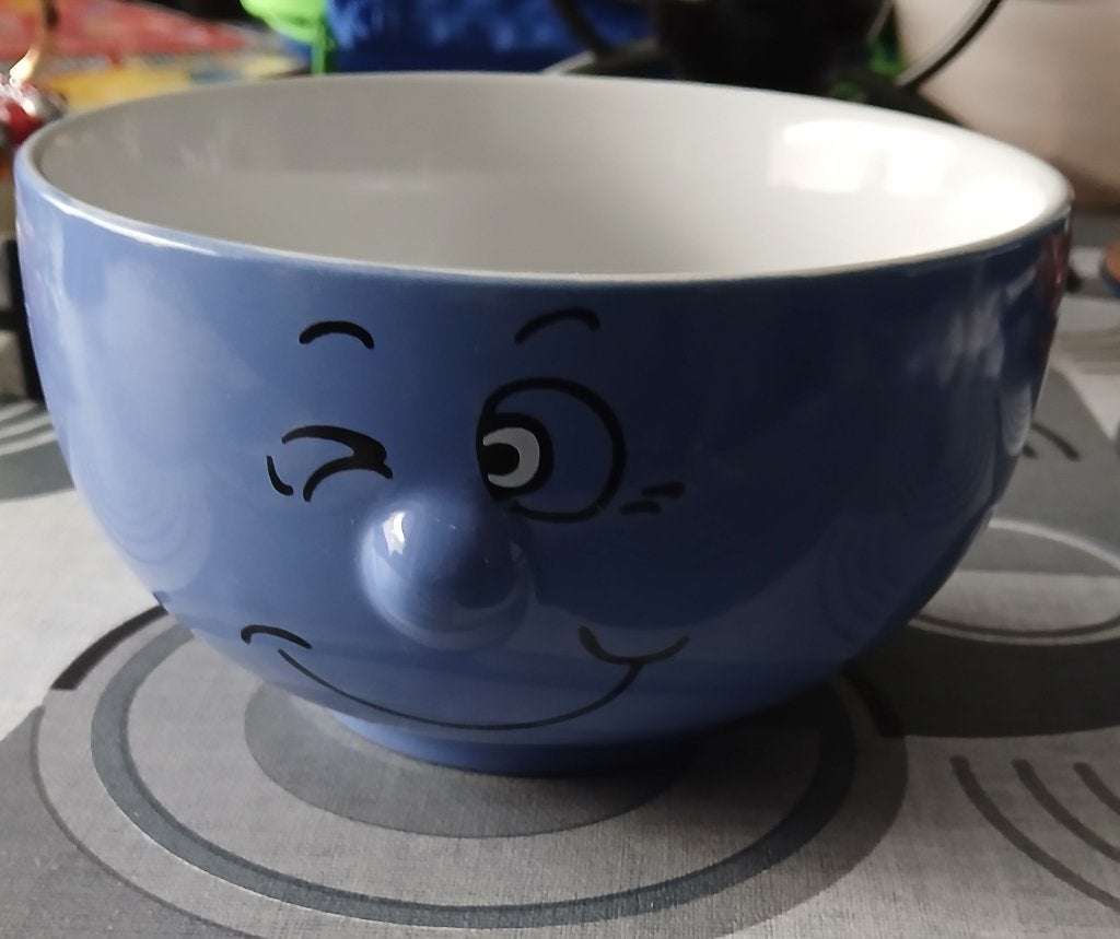 een blauwe pudding kom met gezicht, Ophalen, Overige merken, Zo goed als nieuw, Kom(men)