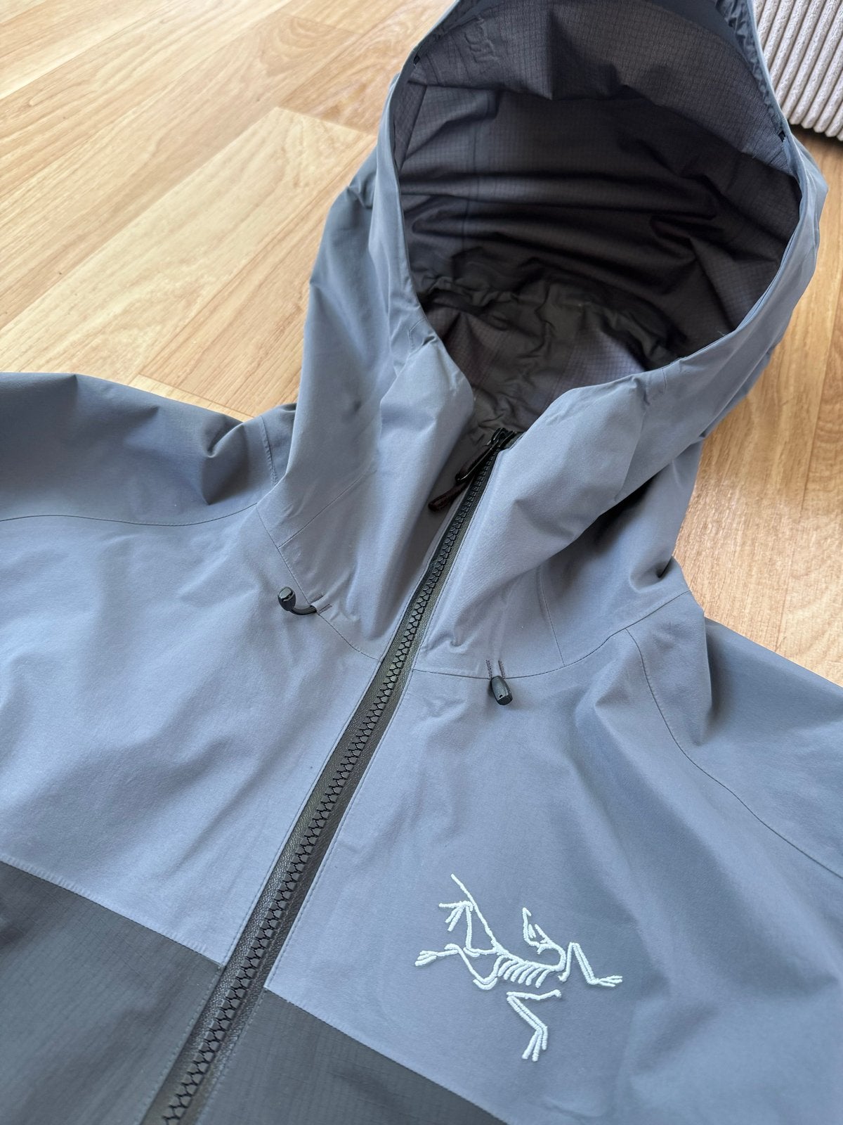 Arc’teryx Rush Jacket Gore-Tex Pro heren S, Ophalen of Verzenden, Gedragen, Maat 46 (S) of kleiner, Grijs