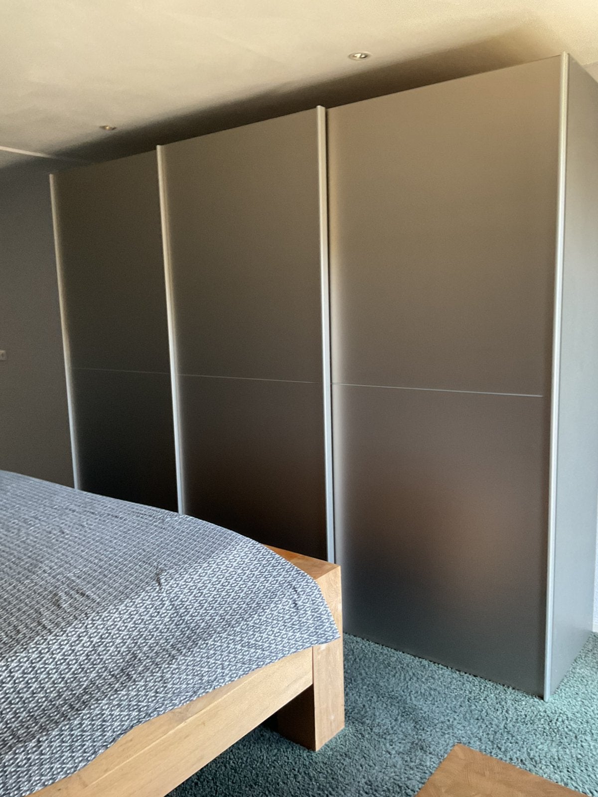 Kledingkast, driedeurs schuifdeurkast, Huis en Inrichting, Kasten | Kledingkasten, 200 cm of meer, Zo goed als nieuw, 200 cm of meer