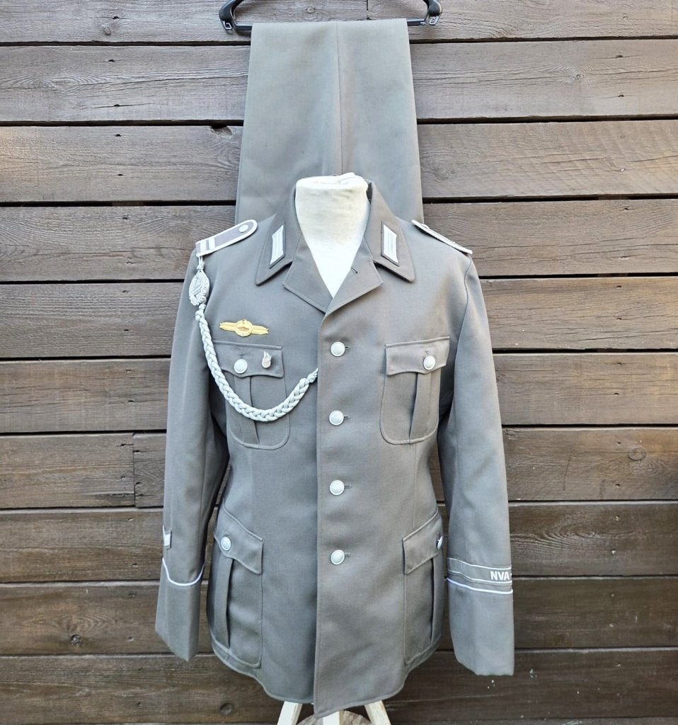 DDR Nationale Volksarmee NVA Wachregiment uniform., Ophalen of Verzenden, Landmacht, Duitsland, Kleding of Schoenen