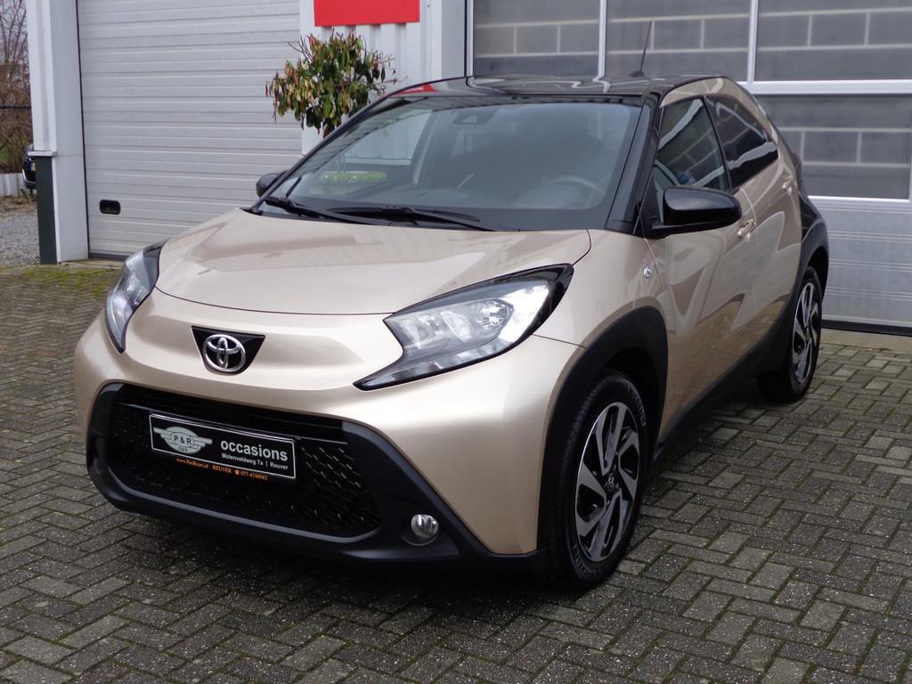 Toyota Aygo X 1.0 VVT-i S-CVT Pulse AUTOMAAT, Navi,Camera,Cl, Auto's, Toyota, Stof, Gebruikt, Zwart, 4 stoelen