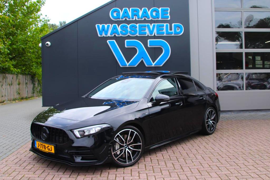 Mercedes A-klasse AMG 35 Limousine AMG 306pk 4Matic Aero Pak, Auto's, 4 cilinders, Zwart, Bedrijf, 1470 kg