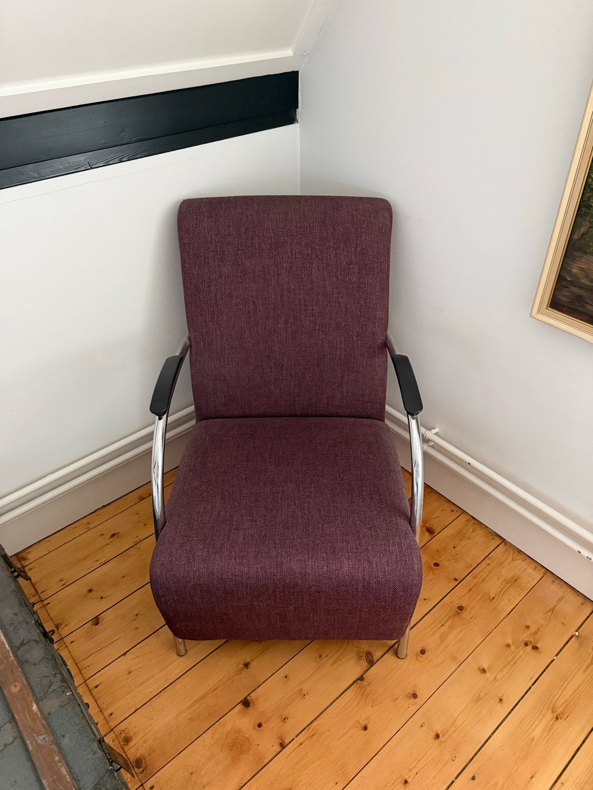 Comfortabele paarse fauteuil van wood, Gebruikt, Overige kleuren, Ophalen of Verzenden, Metaal