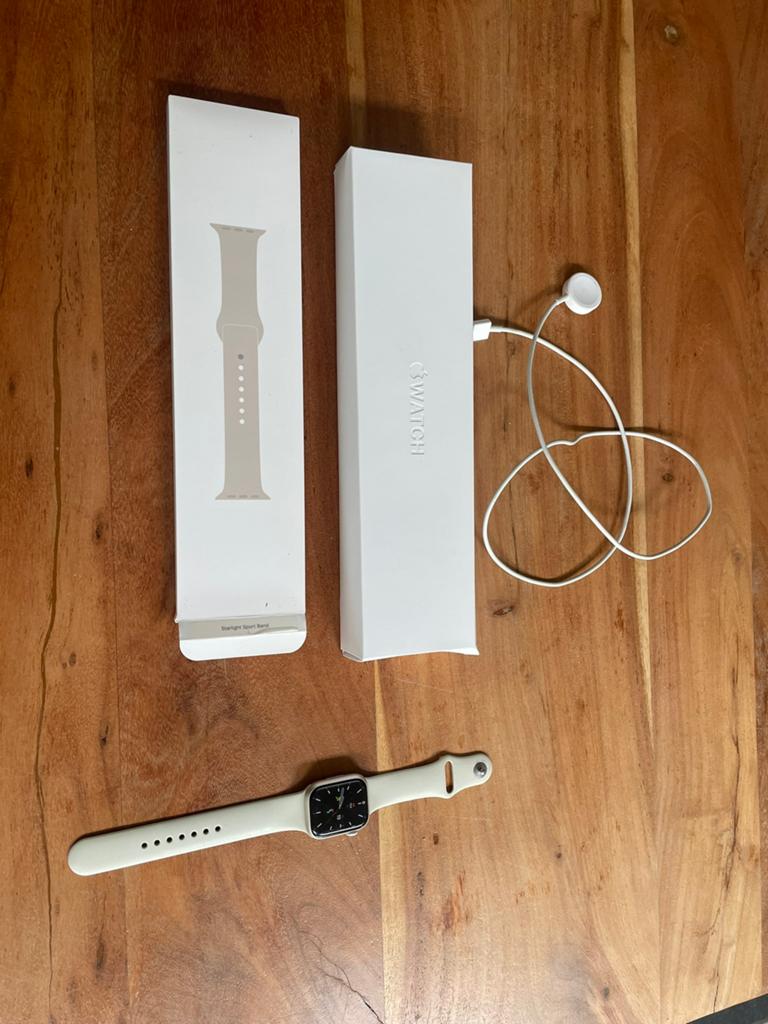 Apple watch serie 7, Gebruikt, IOS, Ophalen of Verzenden, Waterdicht