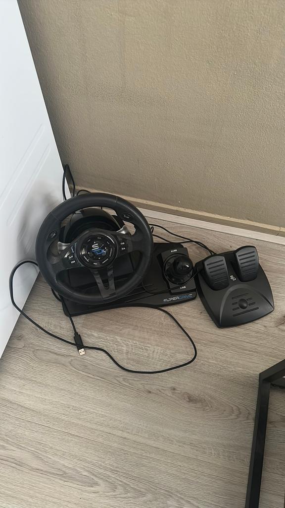 Superdrive  Racestuur met Pedalen voor PlayStation4 /PC, Ophalen, Racestuur, Gebruikt, Overige merken