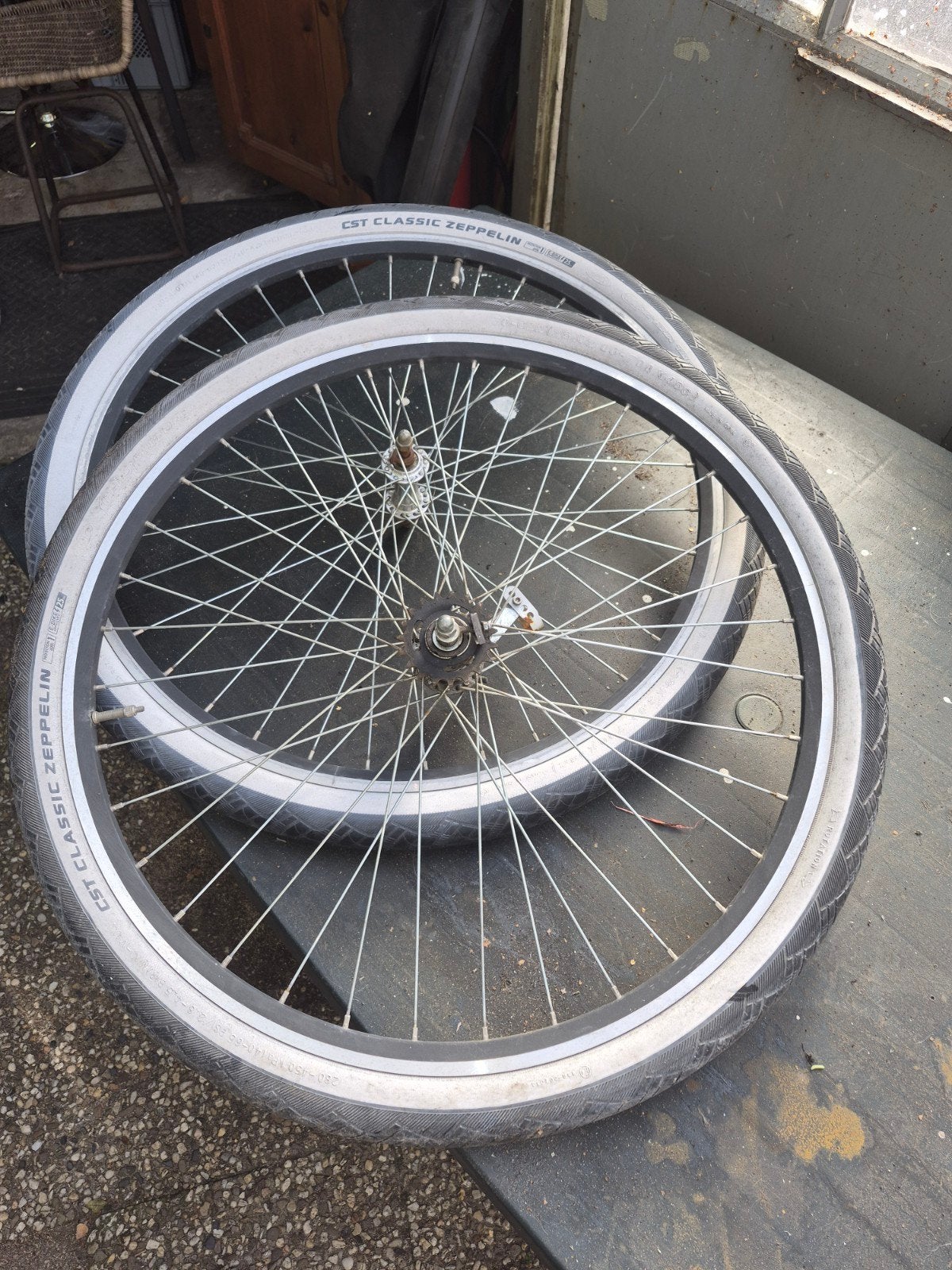 CST Classic Zeppelin fietswielen met banden (set van 2), Ophalen