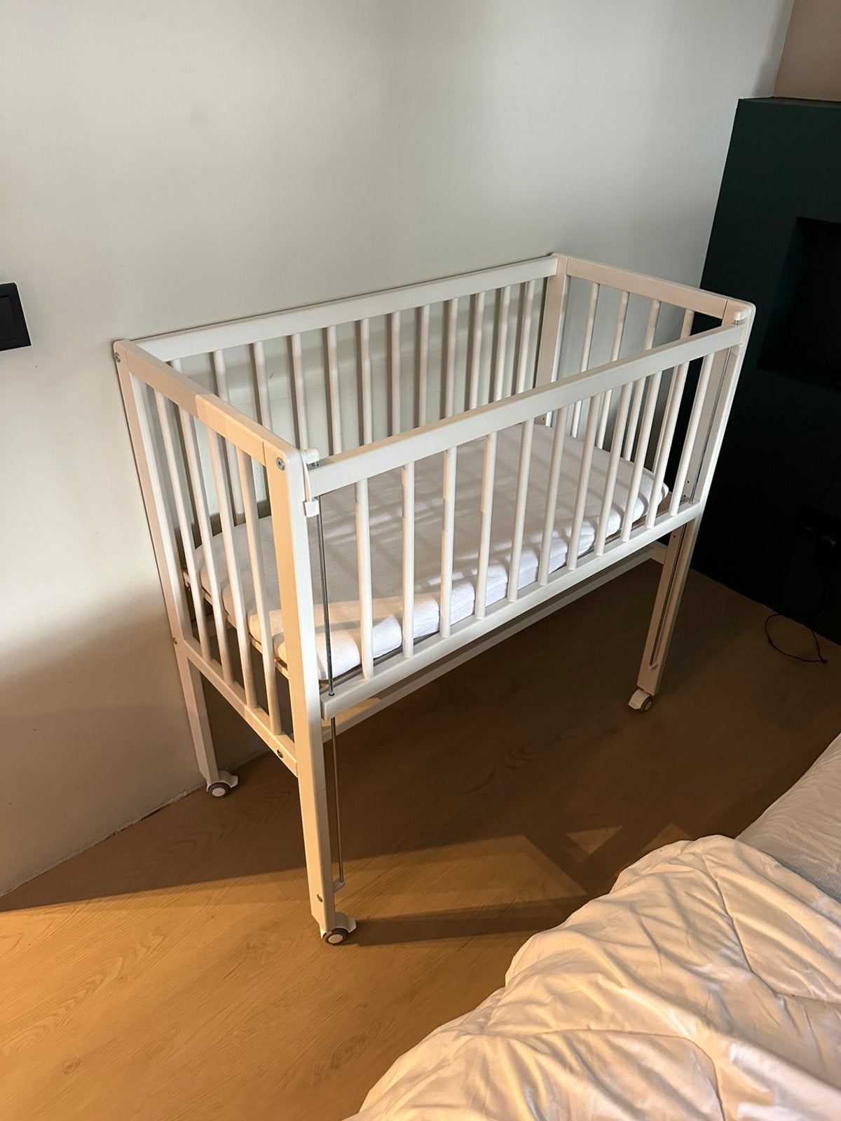 Co-sleeper wit inclusief matrasje, Ophalen, Zo goed als nieuw, Wieg