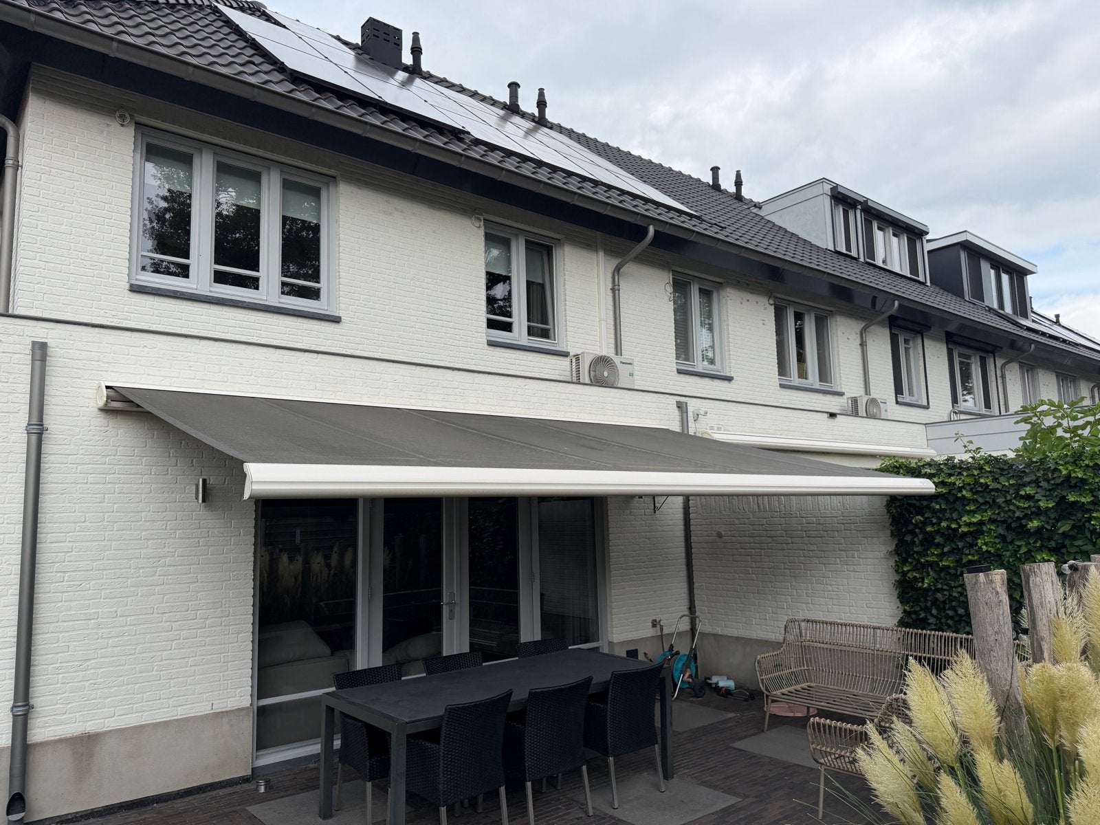 Elektrisch knikarmscherm / zonwering / luifel - Zeer netjes, Ophalen, 450 cm of meer, Elektrisch, Zo goed als nieuw