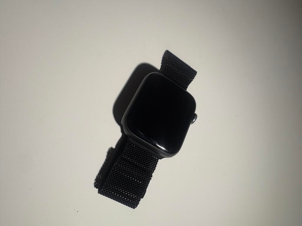 Apple Watch Series 4 44mm Zwart, Zwart, IOS, Ophalen of Verzenden, Zo goed als nieuw