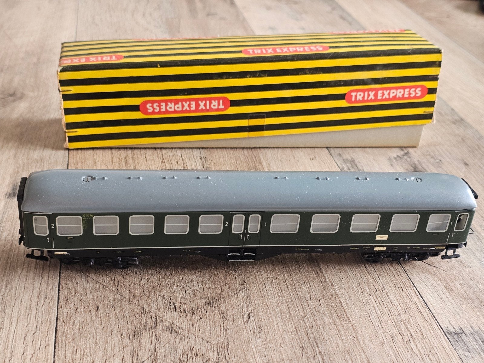 Modeltrein Ho Trix-Express 392 Bundesbahn-Städtewagen, Gelijkstroom, Trix, Ophalen of Verzenden, Nieuw