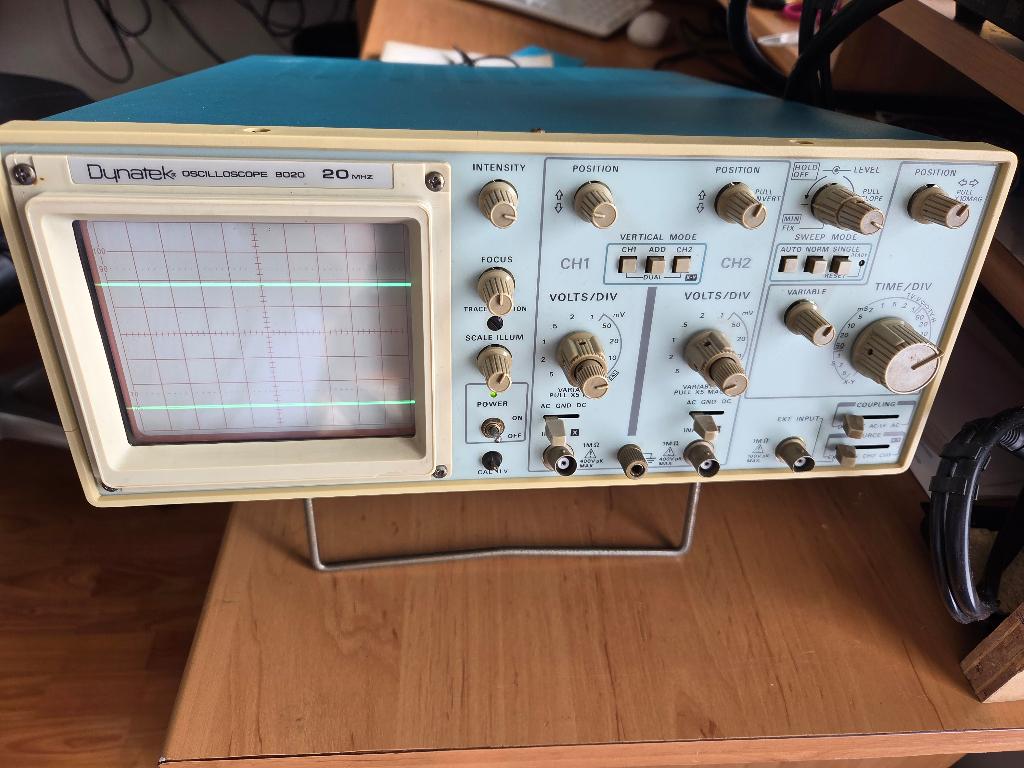 Dynatek Oscilloscoop 8020 te koop, Doe-het-zelf en Verbouw, Meetapparatuur, Ophalen, Gebruikt, Overige meters