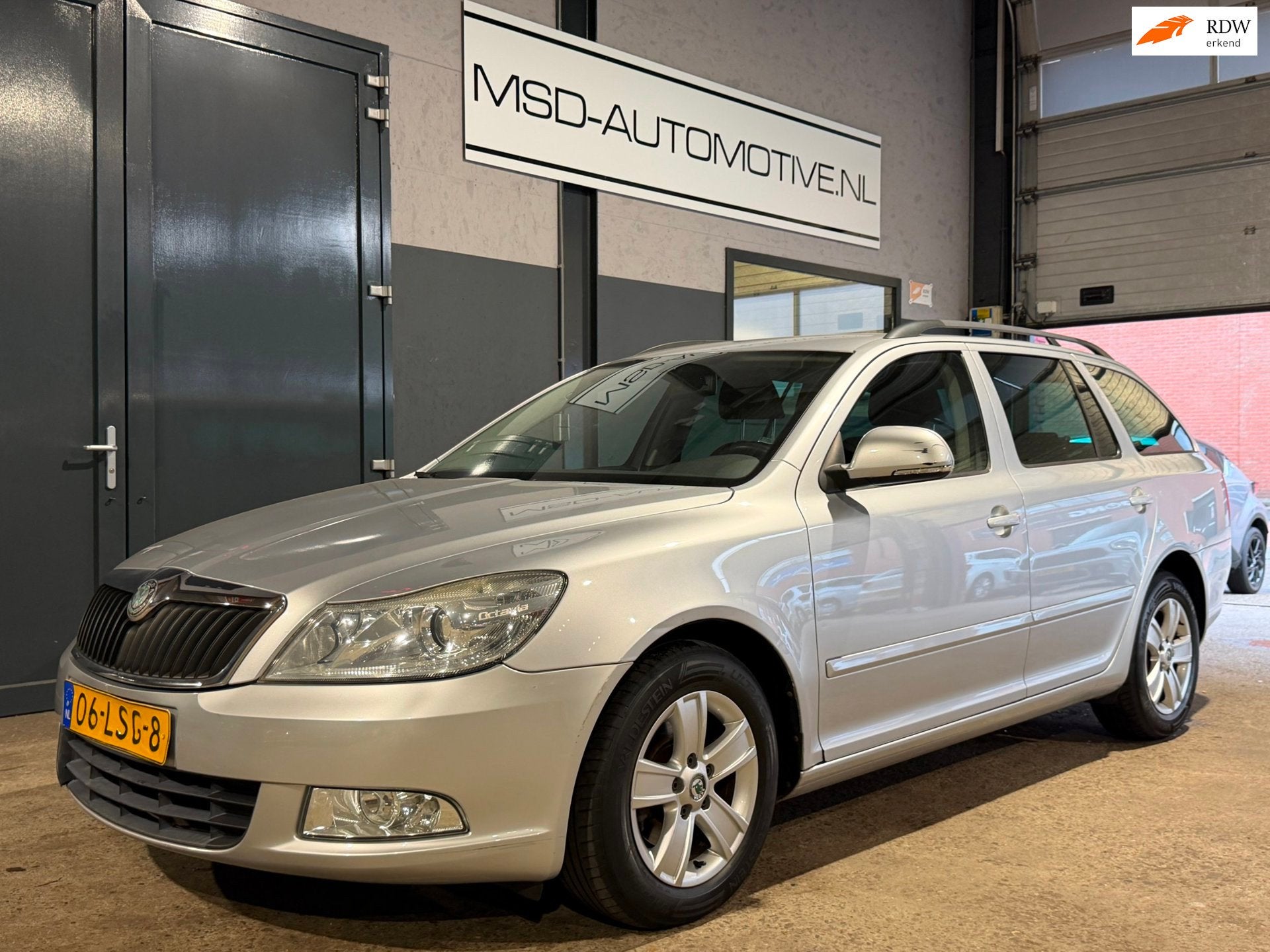 Skoda Octavia Combi 1.2 TSI Ambition Business Line 2e Eigena, Auto's, Skoda, Voorwielaandrijving, Euro 5, Gebruikt, 4 cilinders