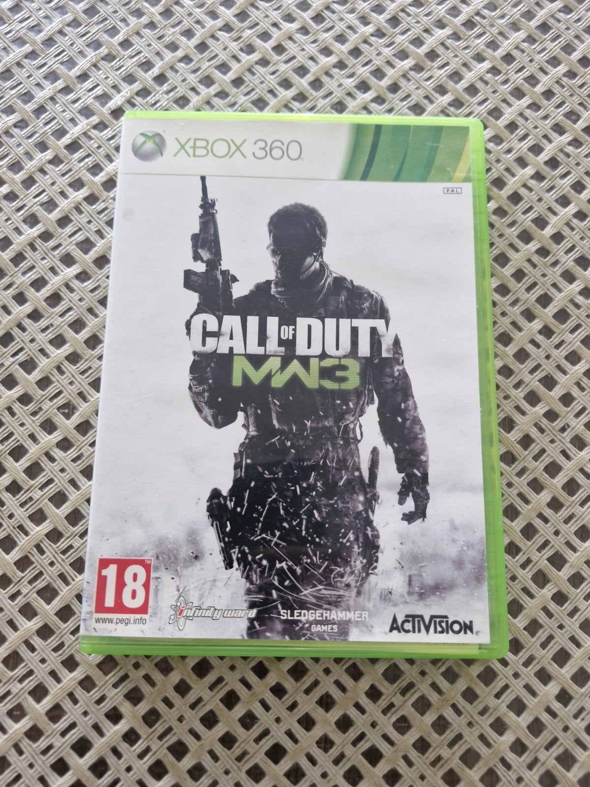 Call Of Duty MW3, Vanaf 18 jaar, Shooter, Ophalen of Verzenden, Zo goed als nieuw