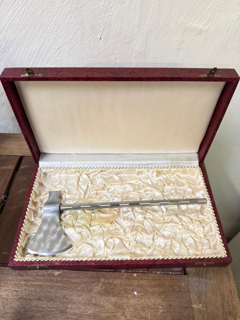 Vintage decoratieve bijl, Antiek en Kunst, Ophalen