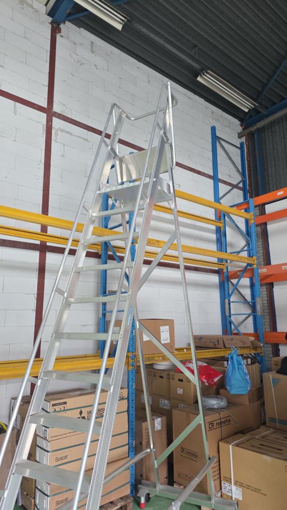 Magazijn stellingtrap - Ophalen in Schiedam, Ophalen of Verzenden