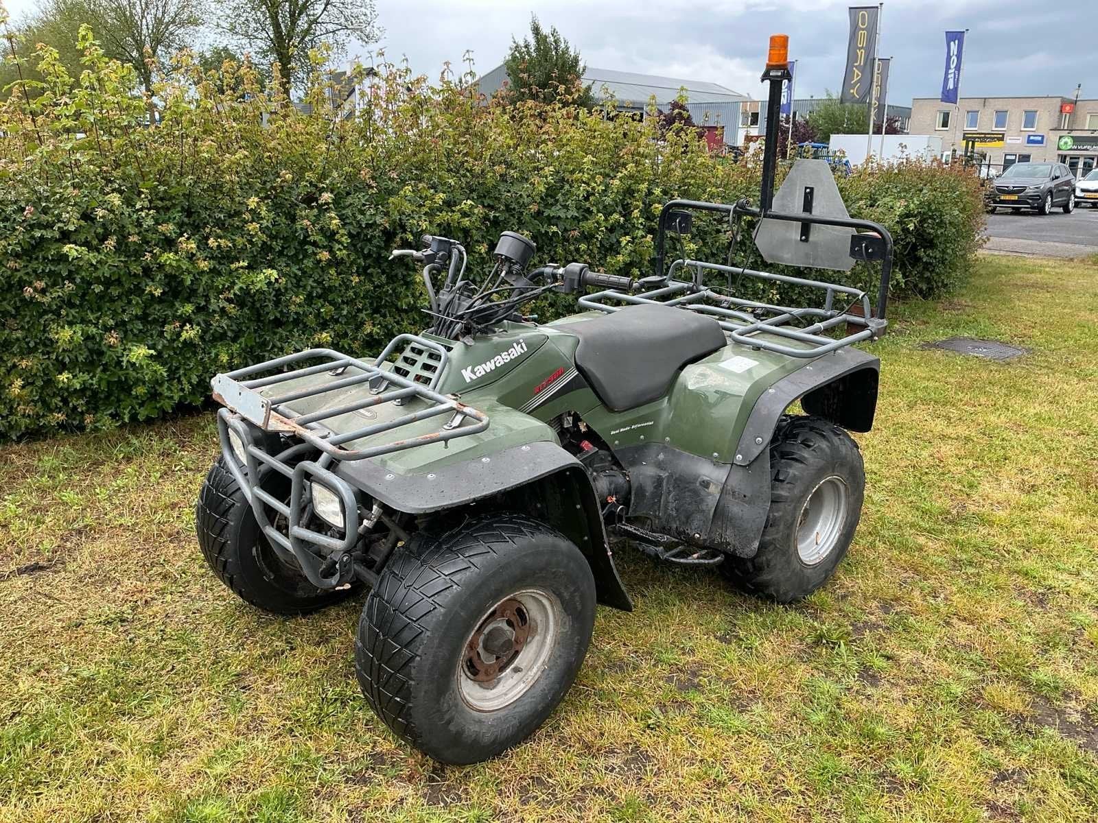 Kawasaki KLF 300B Quad