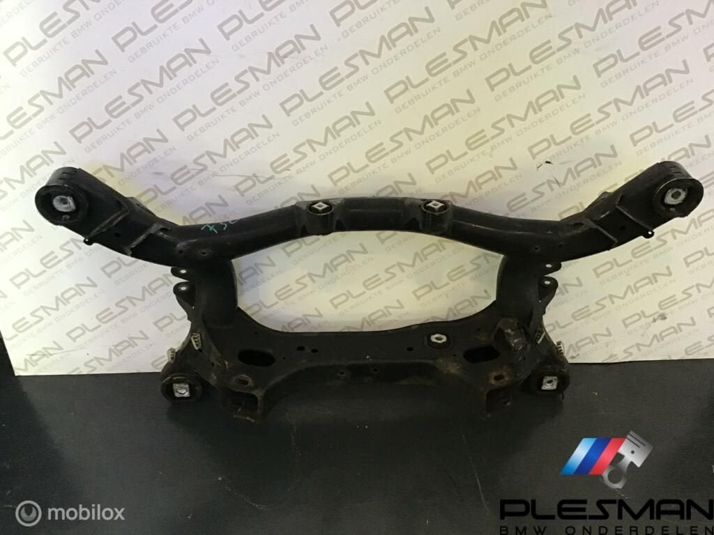 Subframe achter BMW 3-serie F30/F80 320i ('12-'15), Gebruikt, -, -, Ophalen of Verzenden