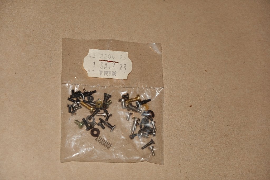 Trix Express nieuw: 43 2204 95 - Schroeven assortiment BR01, Gelijkstroom, Trix, Overige typen, Nieuw