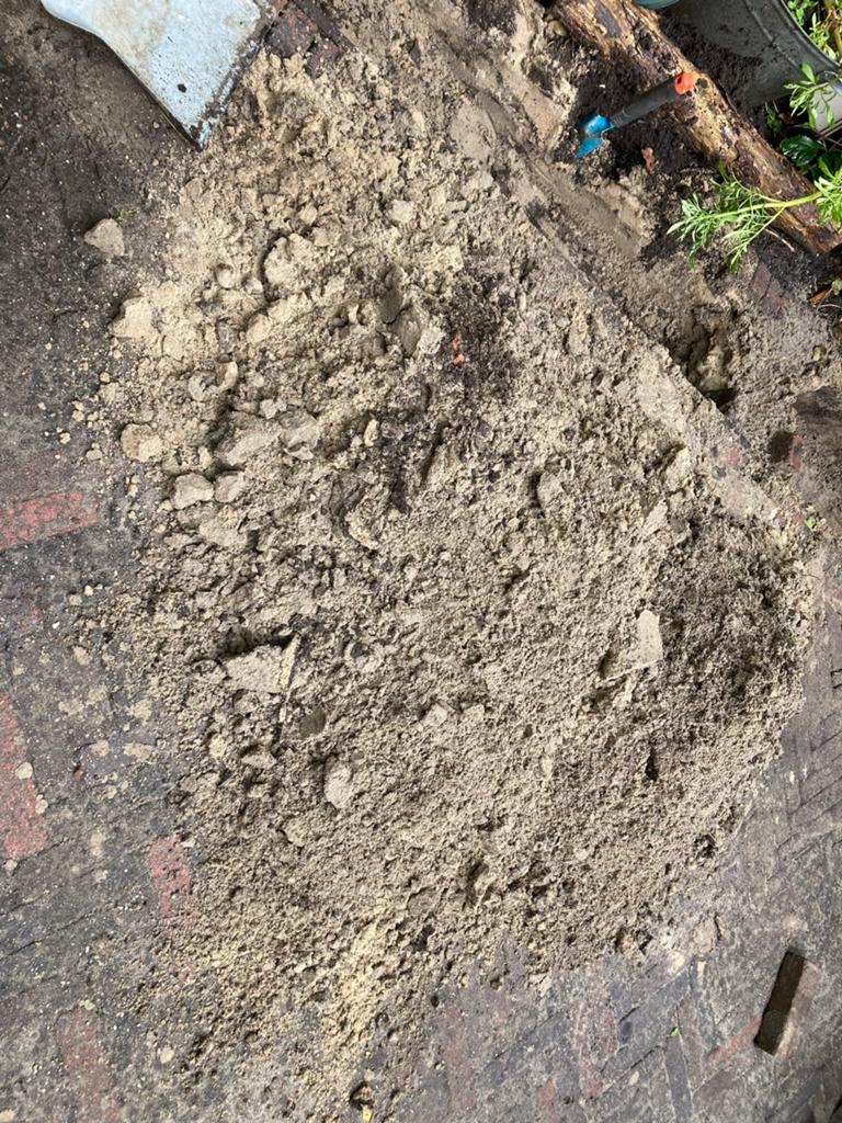 Ophoogzand - 0.7 m3 Ideaal voor bestrating, Ophalen, Gebruikt, Ophoogzand