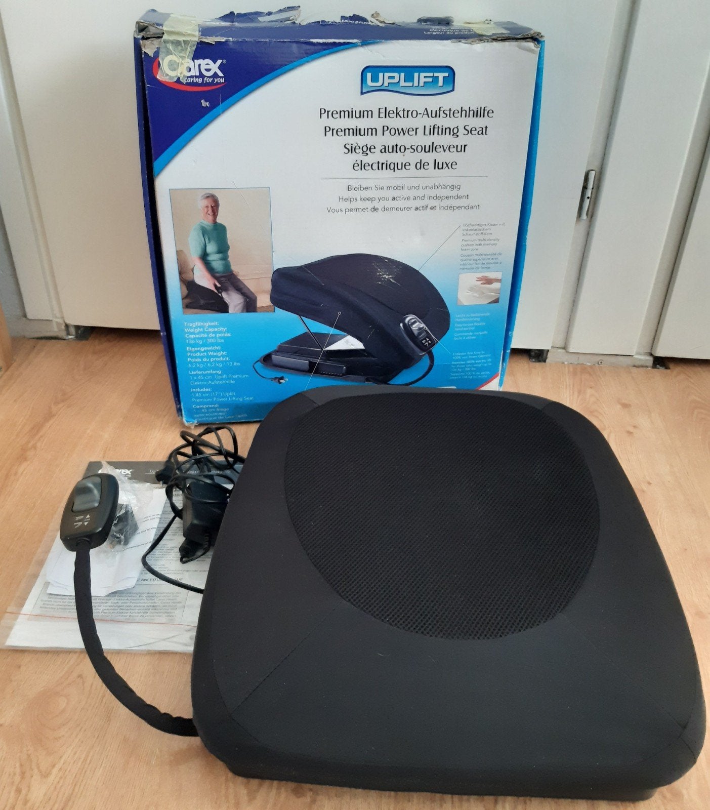 Carex Elektrische Stoellift / Opstahulp / Zitkussen, Ophalen of Verzenden