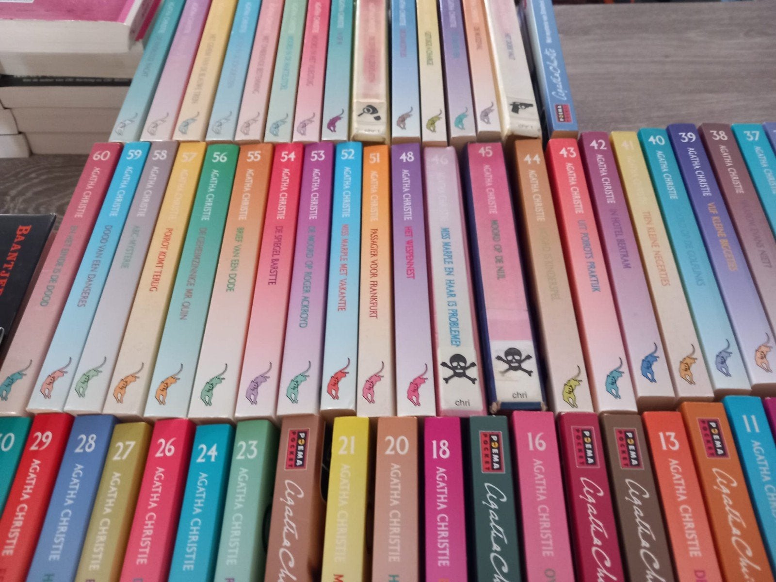 Agatha Christie Poema Pocket Collectie (60/65 boeken), Boeken, Ophalen, Gelezen, Agatha Christie