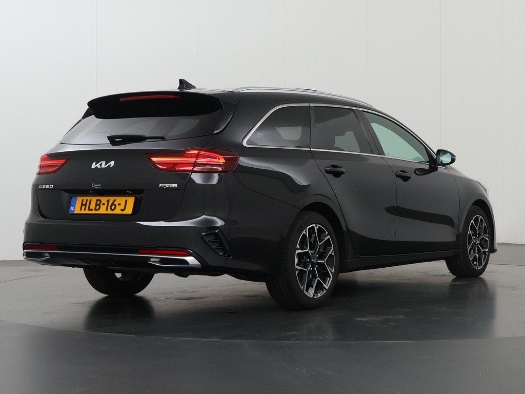 Kia Ceed Sportswagon 1.5 T-GDi GT-Line | Panoramadak | Matri, Auto's, Kia, Gebruikt, 4 cilinders, 610 kg, Zwart
