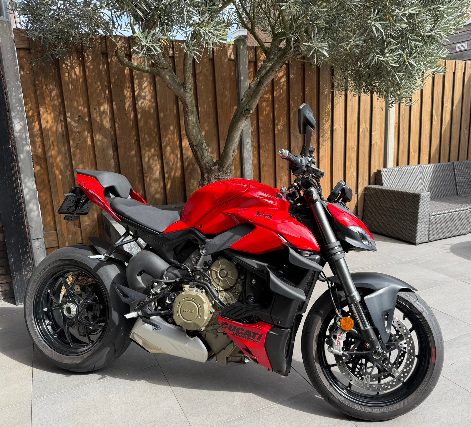 Ducati Streetfighter V4 2024 3700KM!, Bedrijf, Naked bike