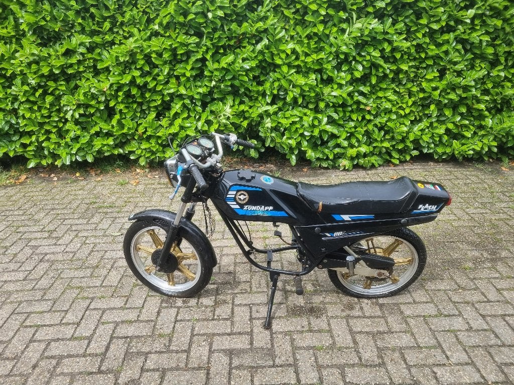 Zundapp Flamel met orginele VDO teller groene wijzerplaten, Fietsen en Brommers, Brommers | Zundapp, Gebruikt, Overige modellen