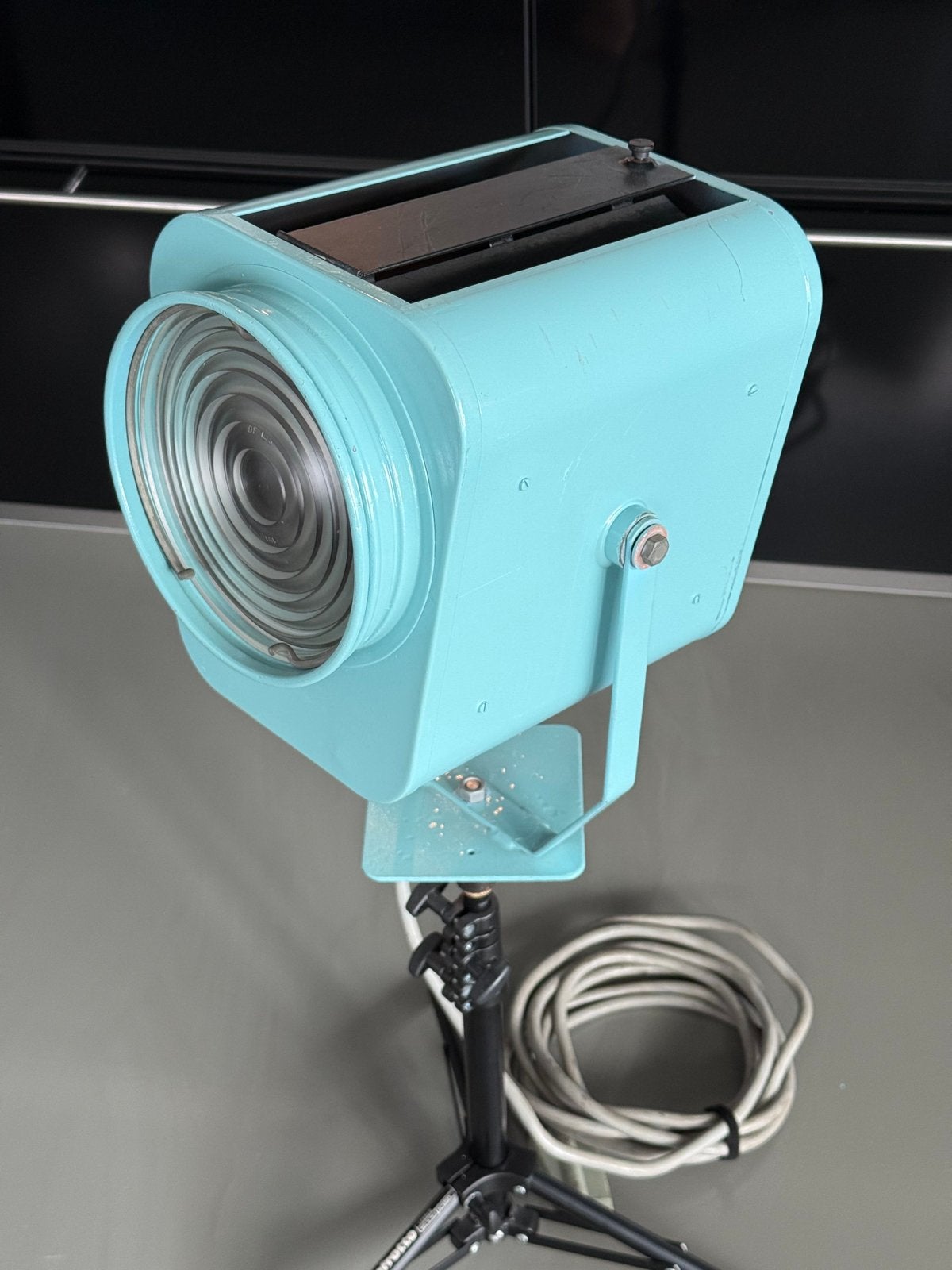 Broncolor 4755 vintage fresnel spot, Overige merken, Instellicht, Refurbished, Ophalen of Verzenden